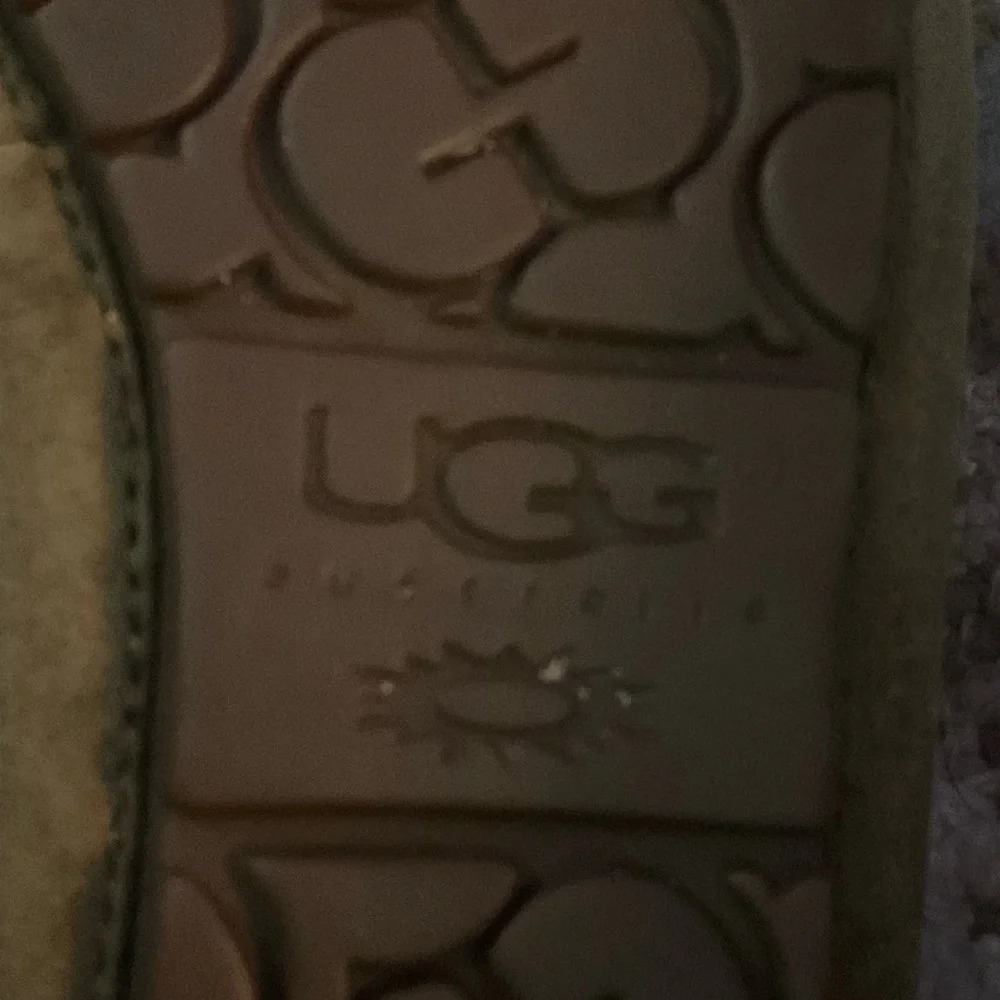 SNOWDAYSALE UGG Dakota Water Resistant Moccasin Slipper-Espresso, brown. Size7 - Picture 12 of 15